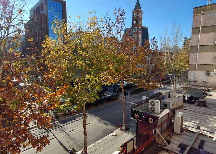 Sleeping Chest * Tirana