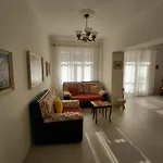 דירה Sleeping Chest *